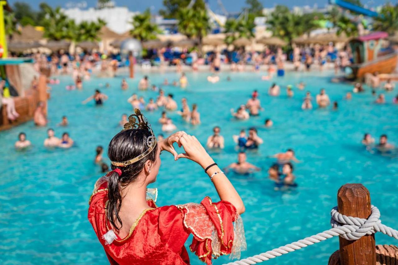 Villaggio Dei Fiori Aparthotel 4*