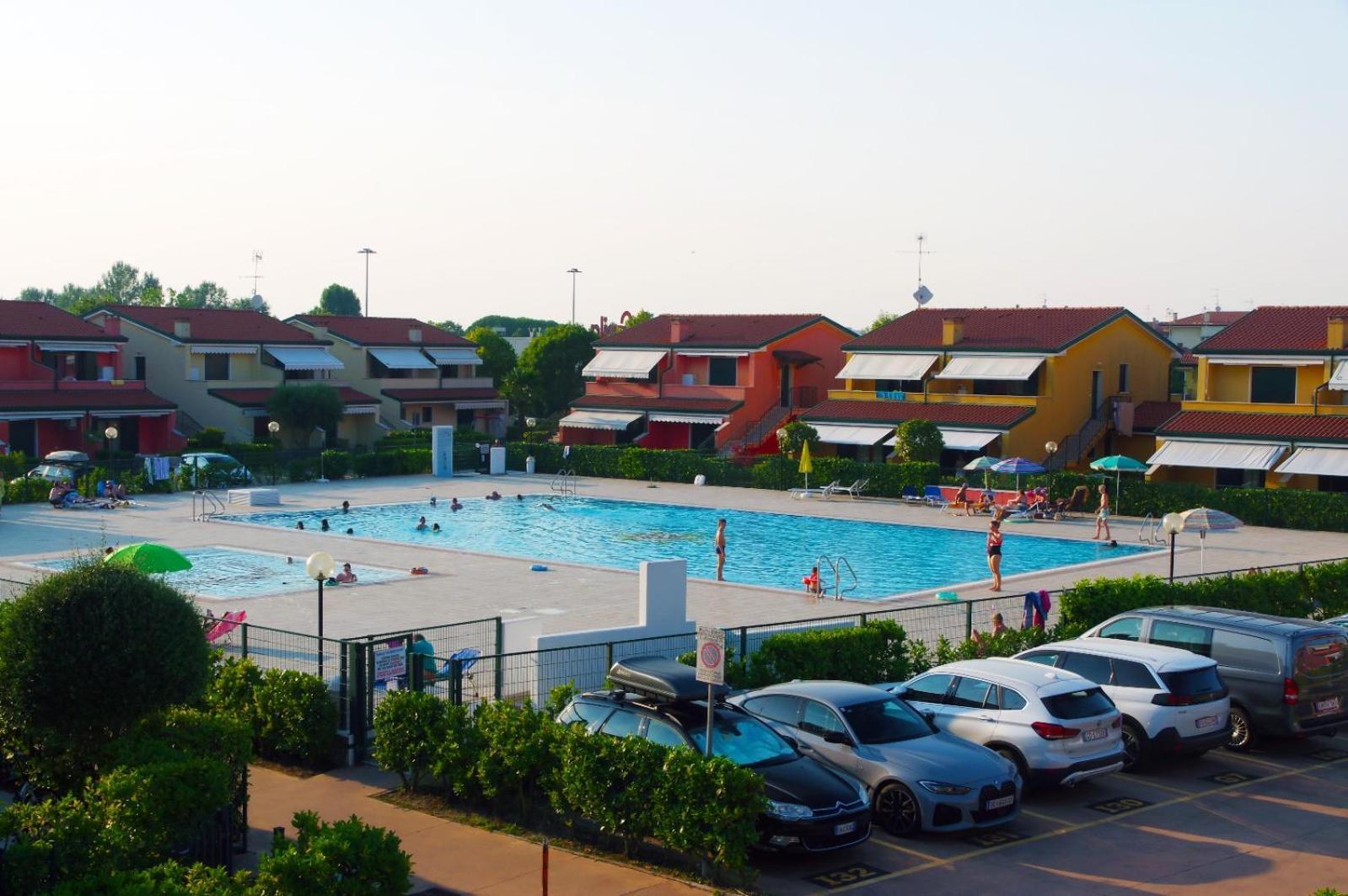 Aparthotel Villaggio Dei Fiori