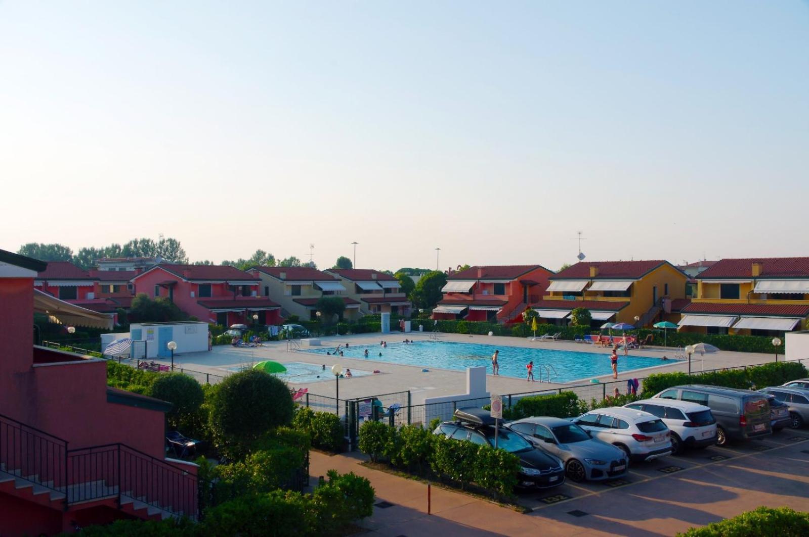 Villaggio Dei Fiori 4*