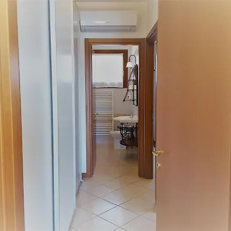 Hotel Apartments Villaggio Dei Fiori Extra Luxury 4 Stars - Great Family Resort - Petz Friendly - With Hypermarket - Delivery Restaurant-Pizzeria - Room Breakfast With Supplement - Ultra Fast Wi-Fi - Parking Adjacent To The Room - With Mechanical Wor Caorle Extérieur photo