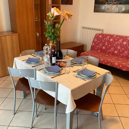 Hotel Apartments Villaggio Dei Fiori Extra Luxury 4 Stars - Great Family Resort - Petz Friendly - With Hypermarket - Delivery Restaurant-Pizzeria - Room Breakfast With Supplement - Ultra Fast Wi-Fi - Parking Adjacent To The Room - With Mechanical Wor Caorle Extérieur photo
