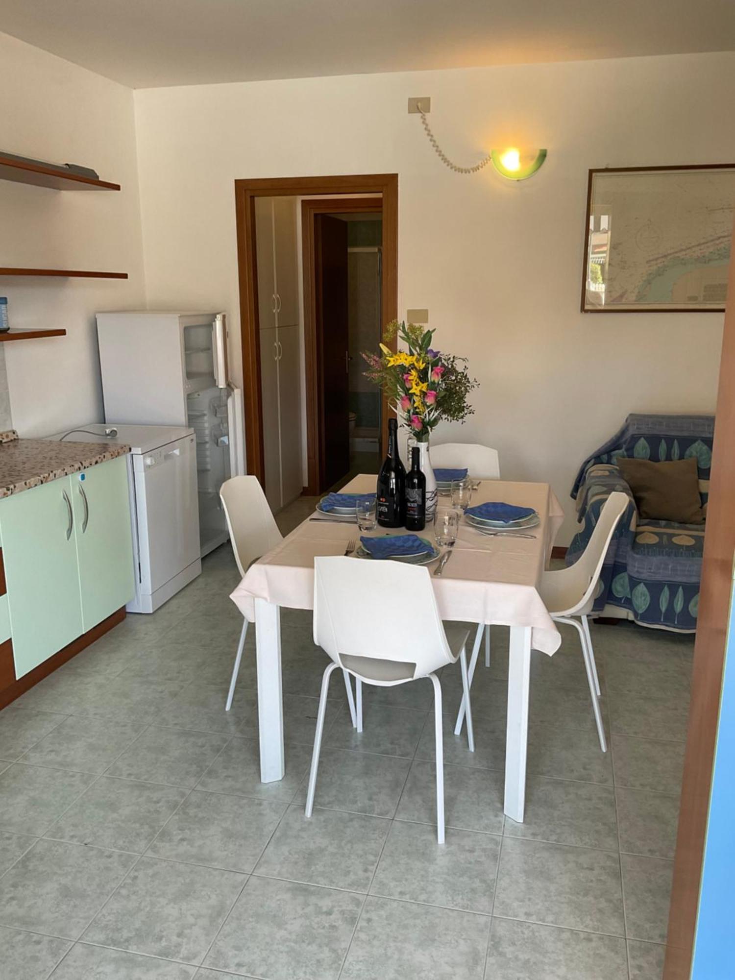 Villaggio Dei Fiori 4 Stars Luxury - Great Family - Pet Friendly - With Hypermarket - Delivery Restaurant-pizzeria - Breakfast With Supplement - Ultra Fast Wi-fi - Play Area For Children - Olympic Swimming Pool - Parking Aparthotel