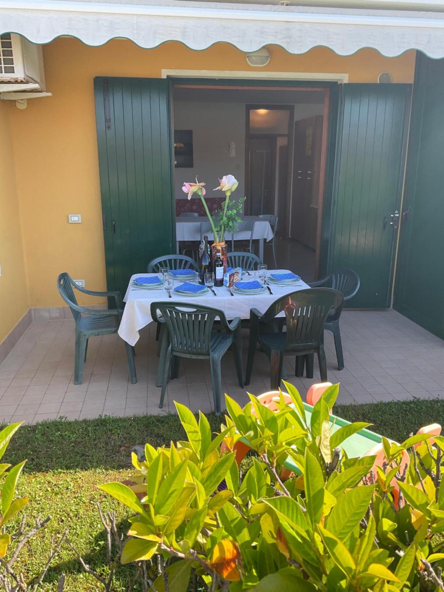 Villaggio Dei Fiori: Family-friendly With Pools And Buffet 4*